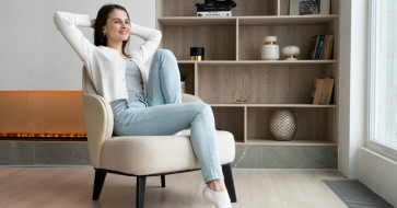R&R Furniture - How to Create a Stress-Free Living Room That Actually Feels Relaxing