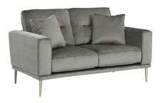 Macleary Loveseat