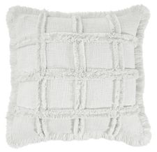 Henie Pillow