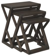 Cairnburg Accent Table (Set of 3)