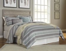 Culverbach Queen/Full Panel Headboard