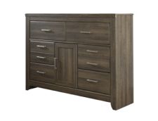 Juararo Dresser