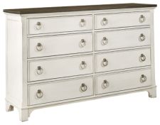 Nashbryn Dresser
