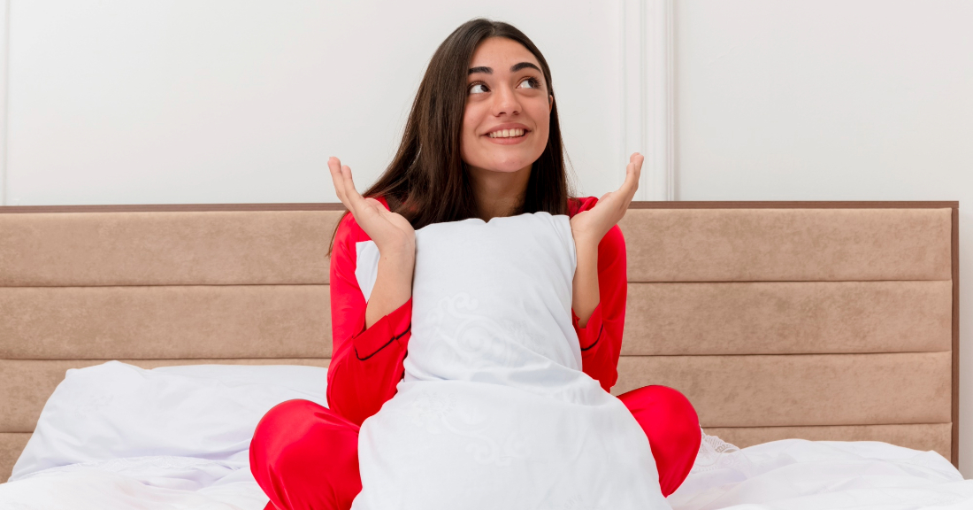 Modern, breathable mattress setup designed to help hot sleepers stay cool and comfortable during warm summer nights.
