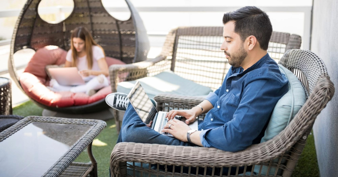 Buying Outdoor Furniture For Coastal Living